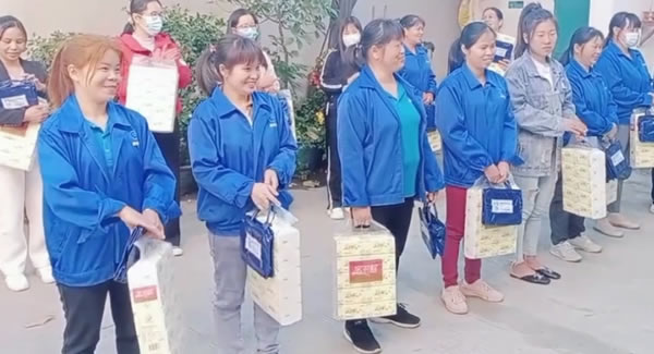 感恩女神節(jié)，所遇即美好|廣有五金&東莞合頁